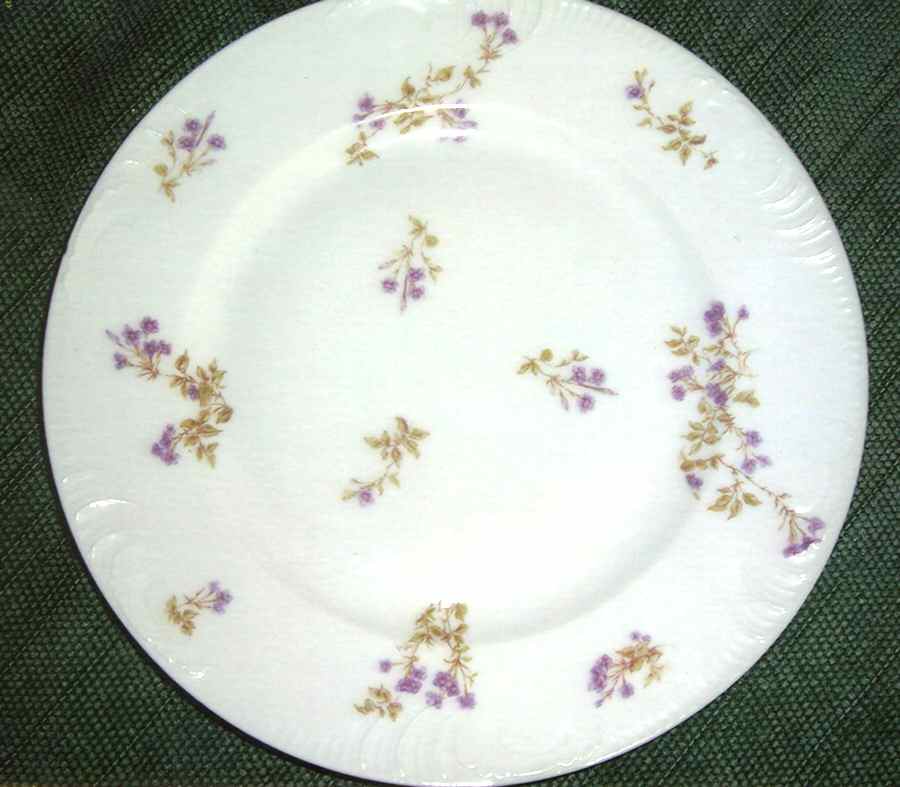 CHF1185 Dinner Plate by Charles Field Haviland-1