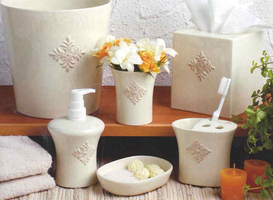 Medallion Cream Square Tissue Box Cover by Casafina-1