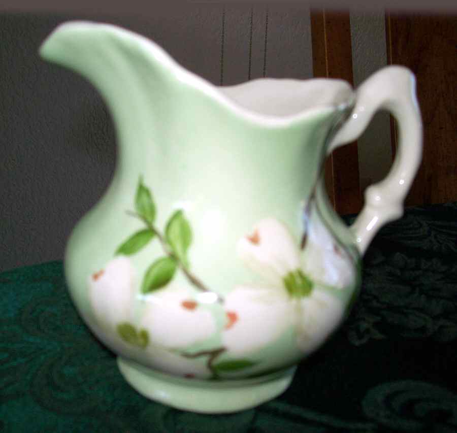 Dogwood Pitcher by Cumbow-1