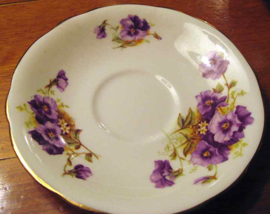 889-52 Saucer by Clarence (England)-1