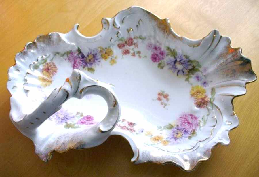 20545 Shell Shaped Dish by Carl Tielsch-1