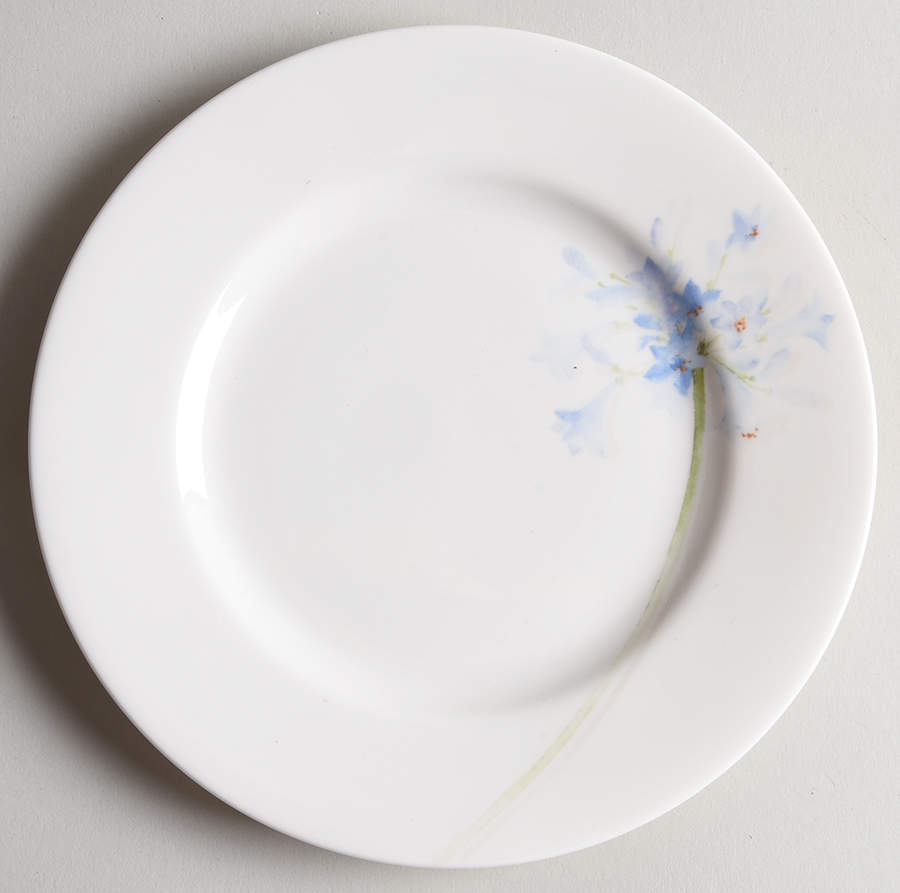 Flower Dessert/Pie Plate by Crate & Barrel-1