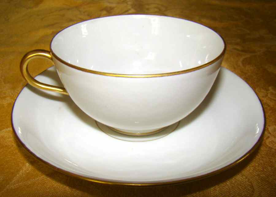 CMT113 Footed Cup & Saucer Set by Charles Martin-1