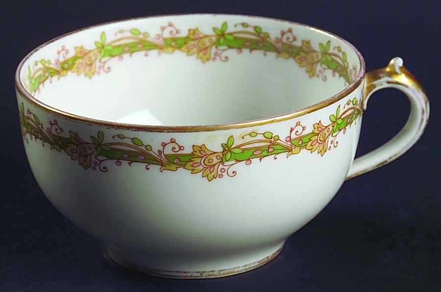 CHF1412 Flat Cup by Charles Field Haviland-1