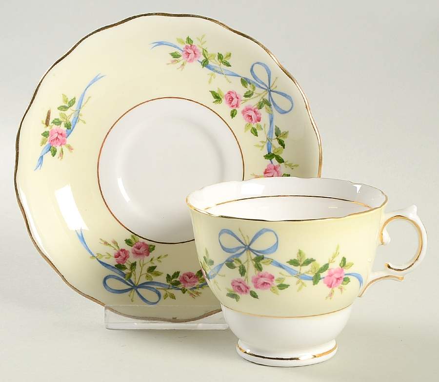6805 Footed Cup & Saucer Set by Colclough-1