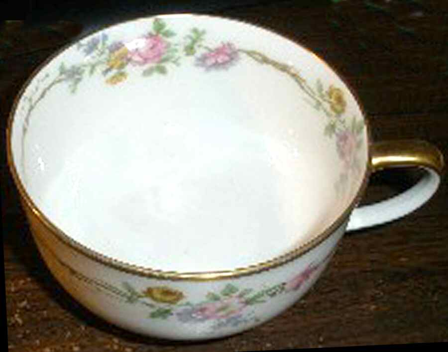 CHF1416 Flat Cup by Charles Field Haviland-1