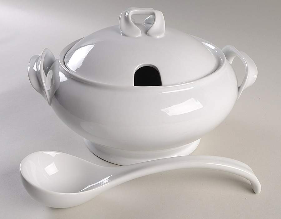 Lyon Tureen & Lid w/Ladle by BIA Cordon Bleu-1