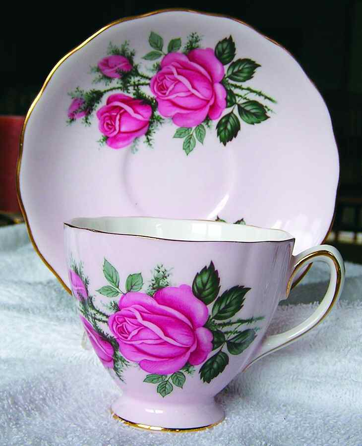 7544 Footed Cup & Saucer Set by Colclough-1