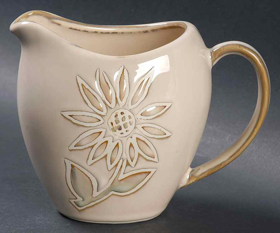 Sunflower Creamer by Cuisinart Dinnerware-1