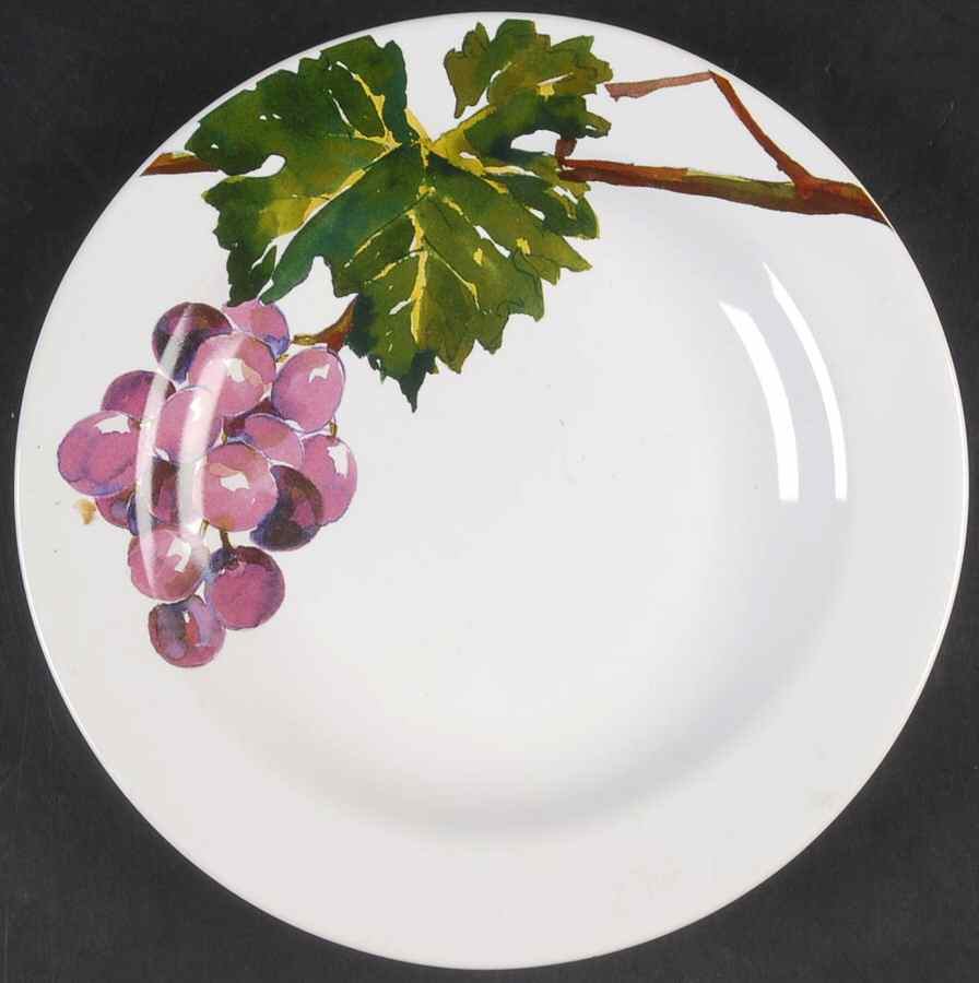 Entertaining Grapes Dessert/Pie Plate by The Cellar (China)-1