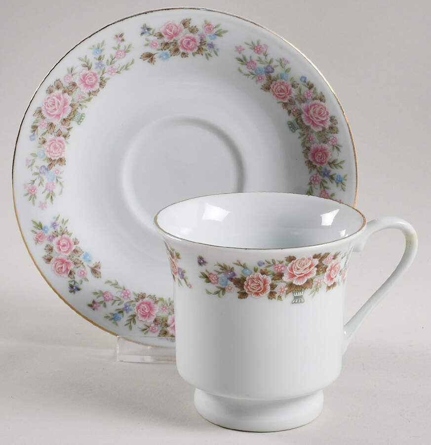 CX412 Footed Cup & Saucer Set by China (Made in China)-1