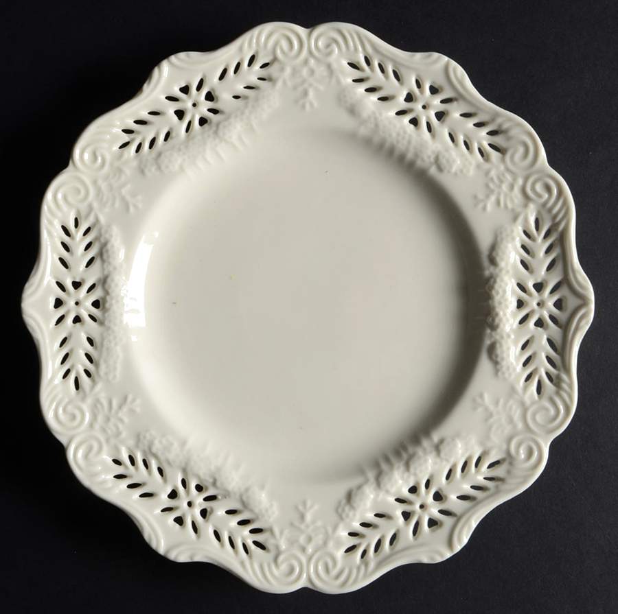 Victorian Collection Dessert/Pie Plate by Coastline Imports-1