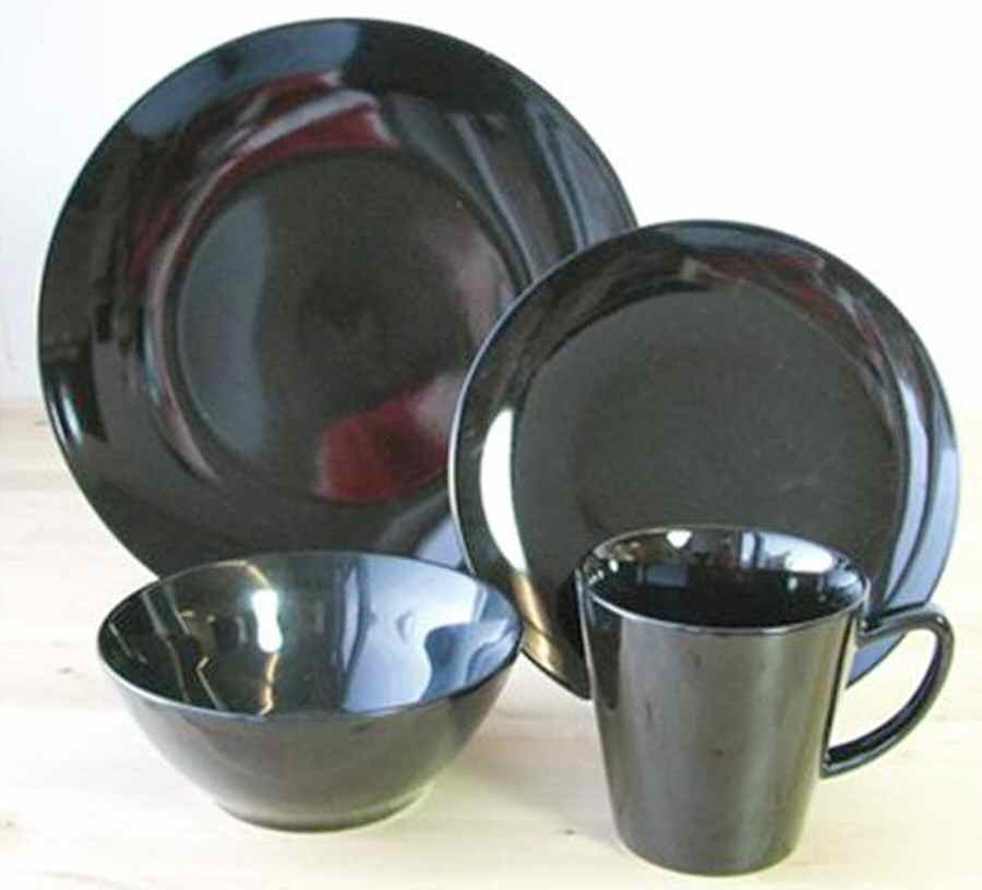Malibu Black Dinner Plate by BIA Cordon Bleu-1