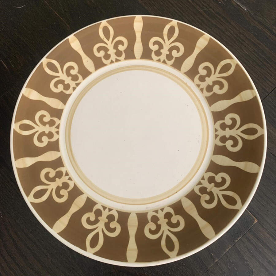 La Catina Saucer by Castle Court-1