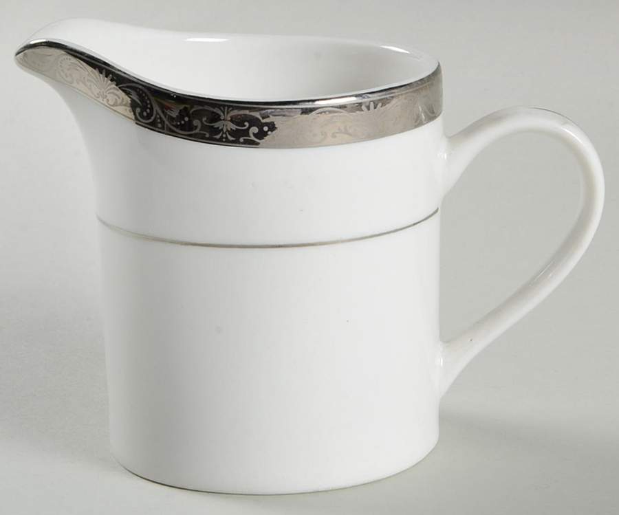 CFN2 Creamer by Command Performance-1