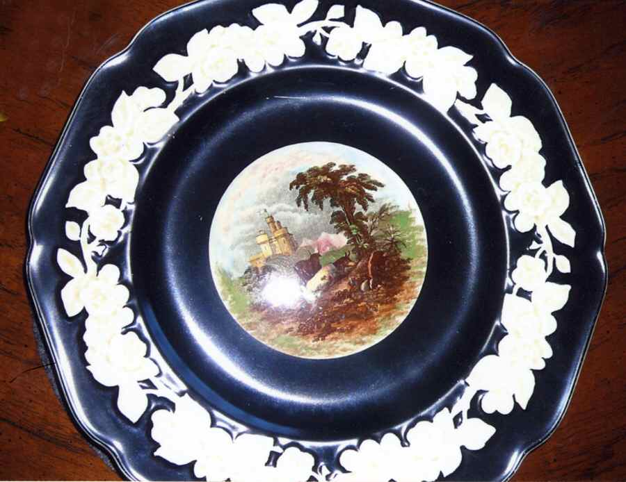 CRD210 Dinner Plate by Crown Ducal-1