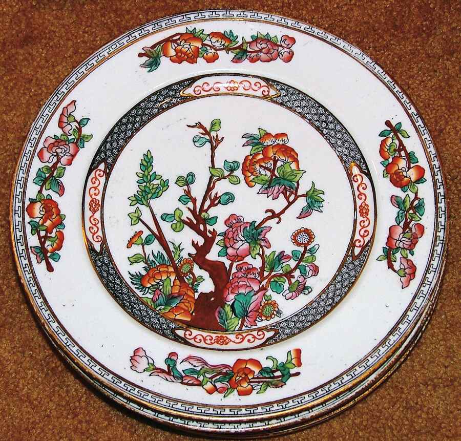 Indian Tree (Smooth, Gold Trim) Dinner Plate by Coalport-1