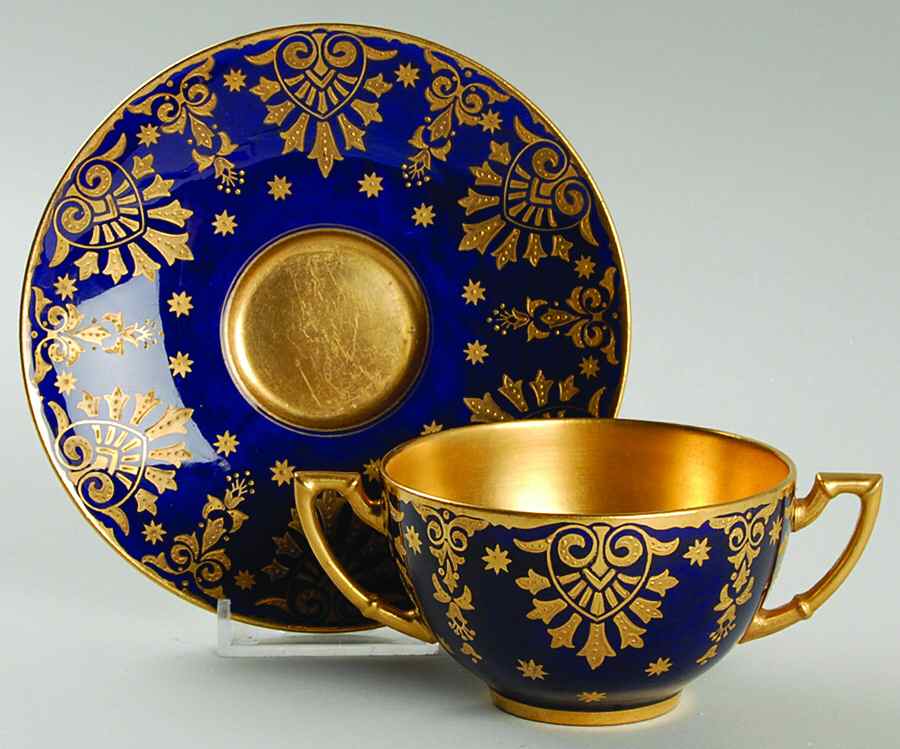 Y4615 Flat Bouillon Cup & Saucer by Coalport-1