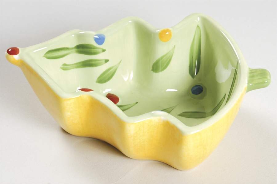 Holiday Quilt Figural Fruit/Dessert Bowl by Corsica Home-1