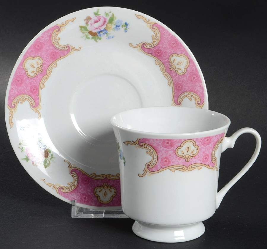 CX439 Footed Cup & Saucer Set by China (Made in China)-1