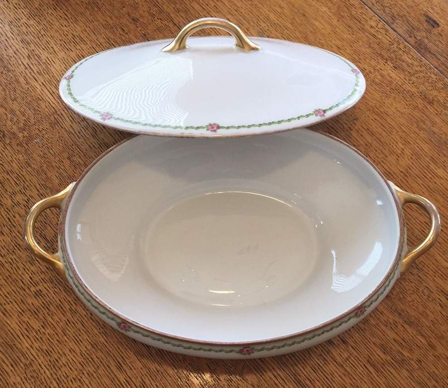 CHF1469 Round Covered Vegetable by Charles Field Haviland-1