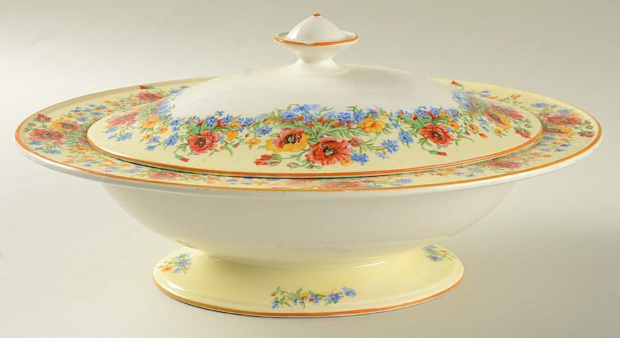 CRD214 Oval Covered Vegetable by Crown Ducal-1