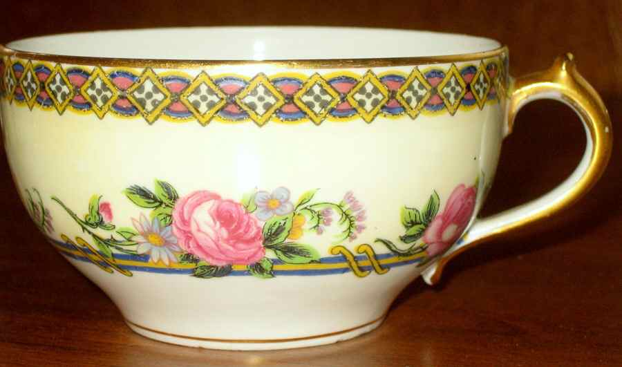 CHF1198 Flat Cup by Charles Field Haviland-1