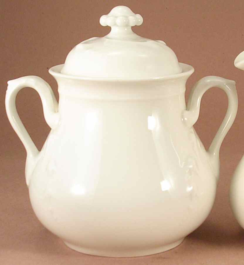 CHF1478 Sugar Bowl & Lid by Charles Field Haviland-1