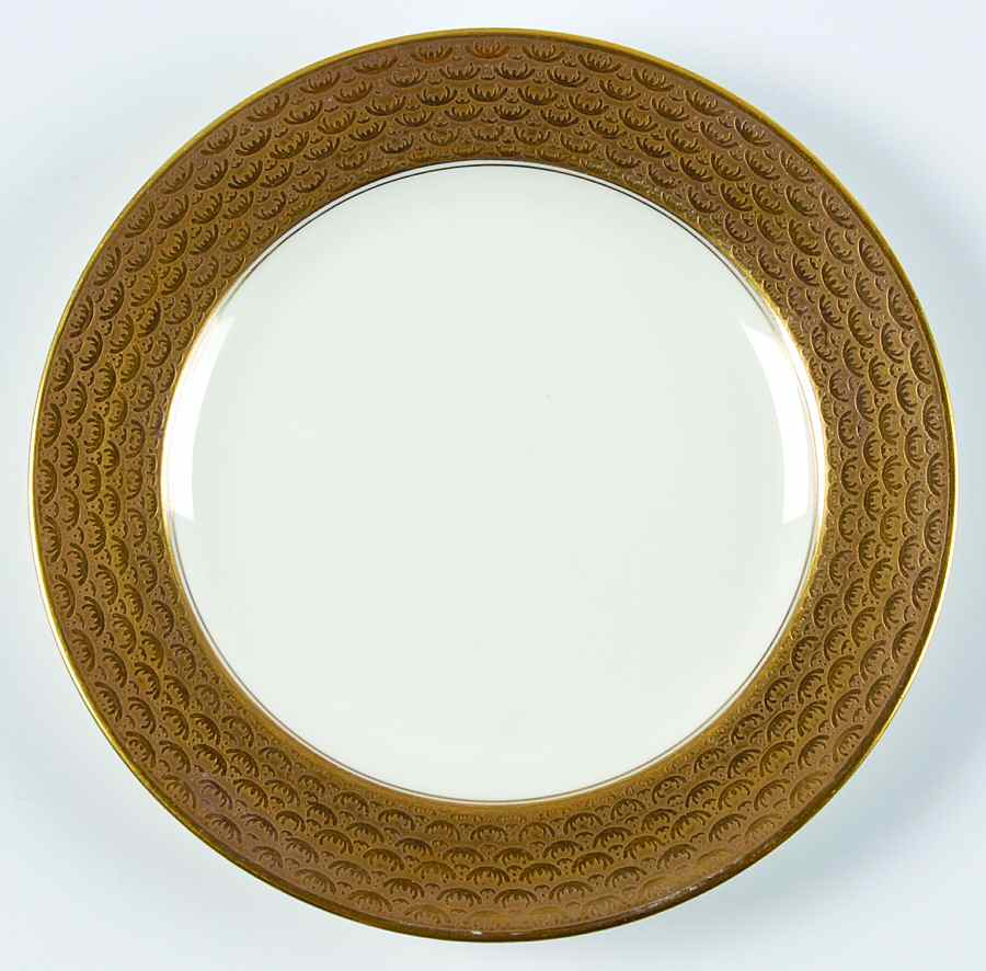 688 Salad Plate by Crown Sutherland-1