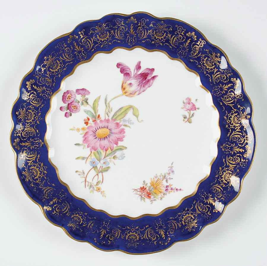 Dresden Sprays Luncheon Plate by Collingwoods-1