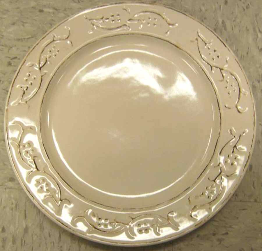 Imperio Dinner Plate by Caldo-Freddo-1