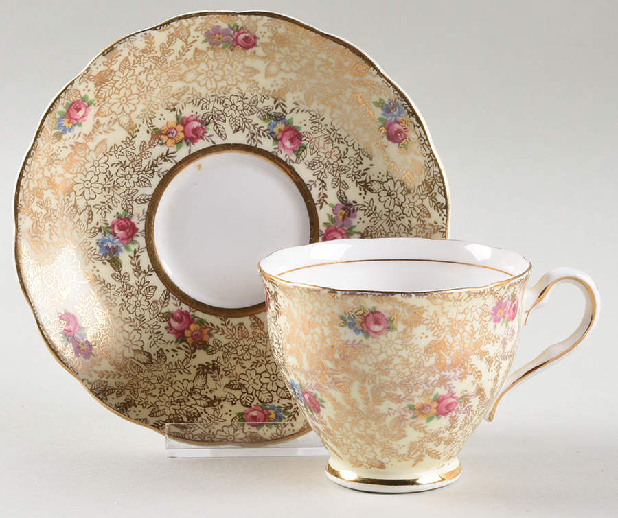 6500 Footed Cup & Saucer Set by Colclough-1