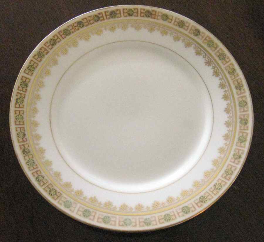CMT126 Dinner Plate by Charles Martin-1