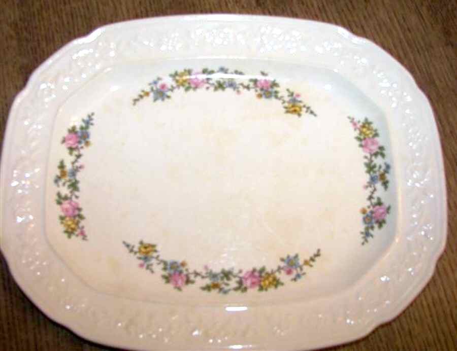 CIV20 11" Oval Serving Platter by Crown Ivory-1