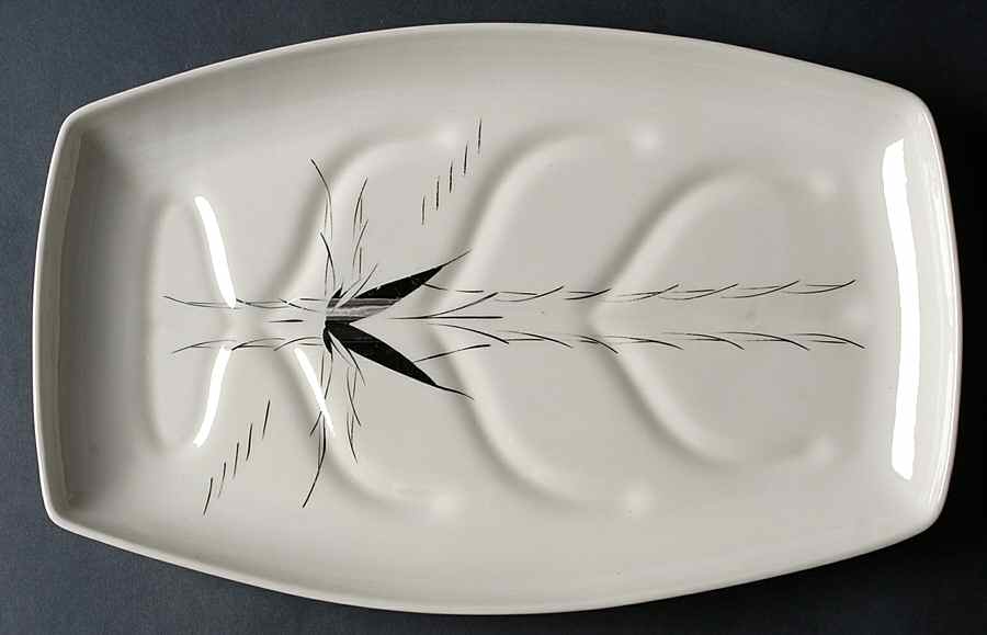 CTW3 14" Oval Serving Platter by Crestwood-1