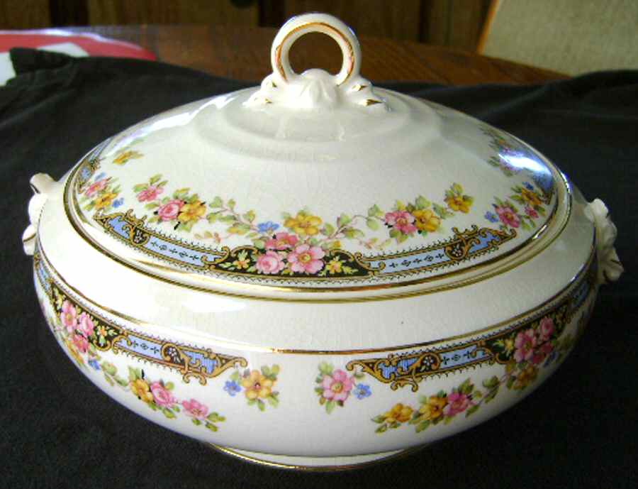 CRP202 Round Covered Vegetable by Crown Potteries-1