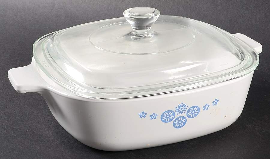 COR193 1 Quart Square Casserole with Lid by Corning Corelle-1