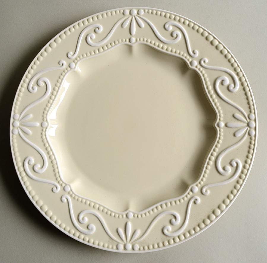 Chantilly Dinner Plate by BIA Cordon Bleu-1