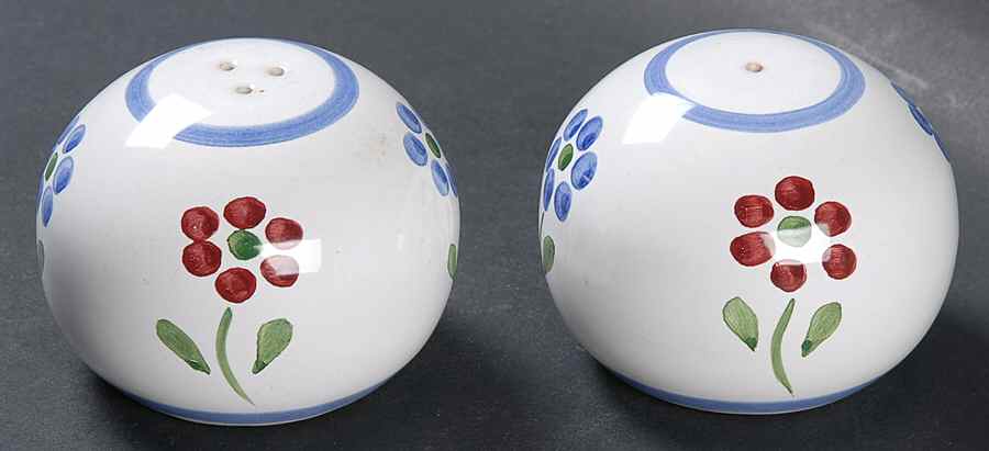 Greca Salt & Pepper Set by Caleca-1