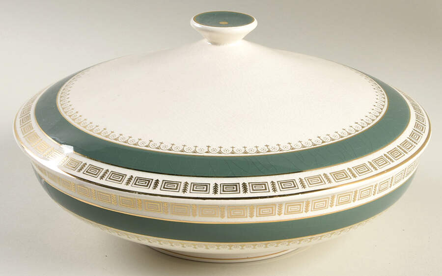 5666 Round Covered Vegetable by Crown Ducal-1