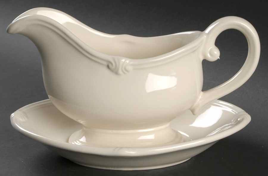 CIC88 Gravy Boat & Underplate by Certified International-1