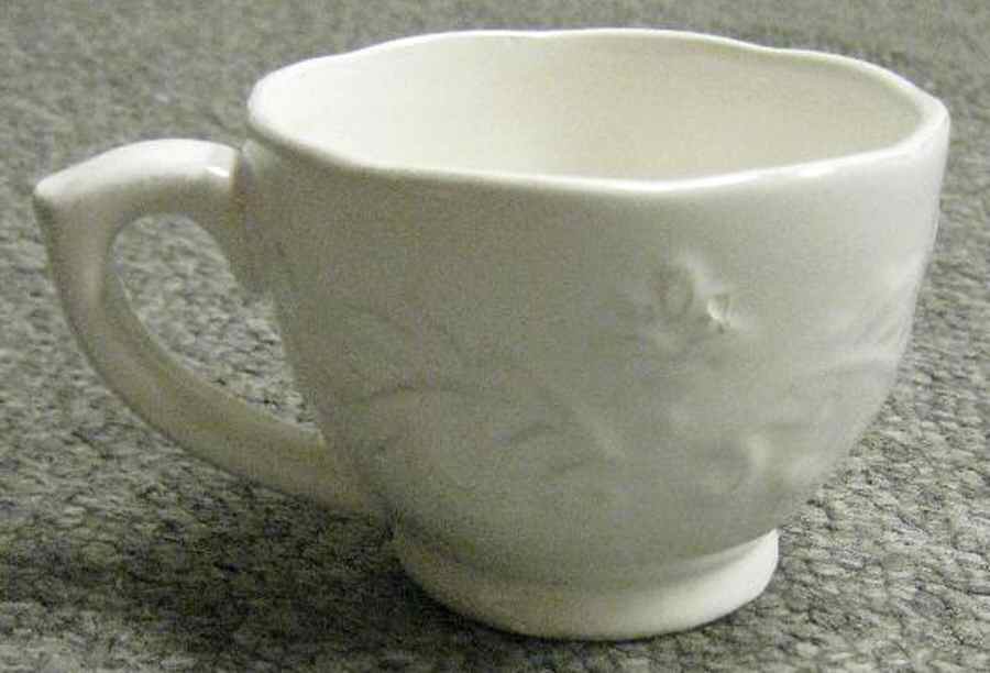 Holiday Bough Footed Cup by Barreveld-1