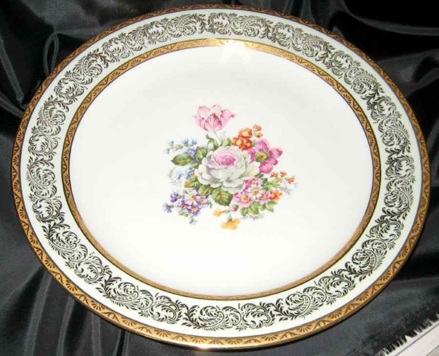 CNR67 Dinner Plate by Chastagner & Cie-1