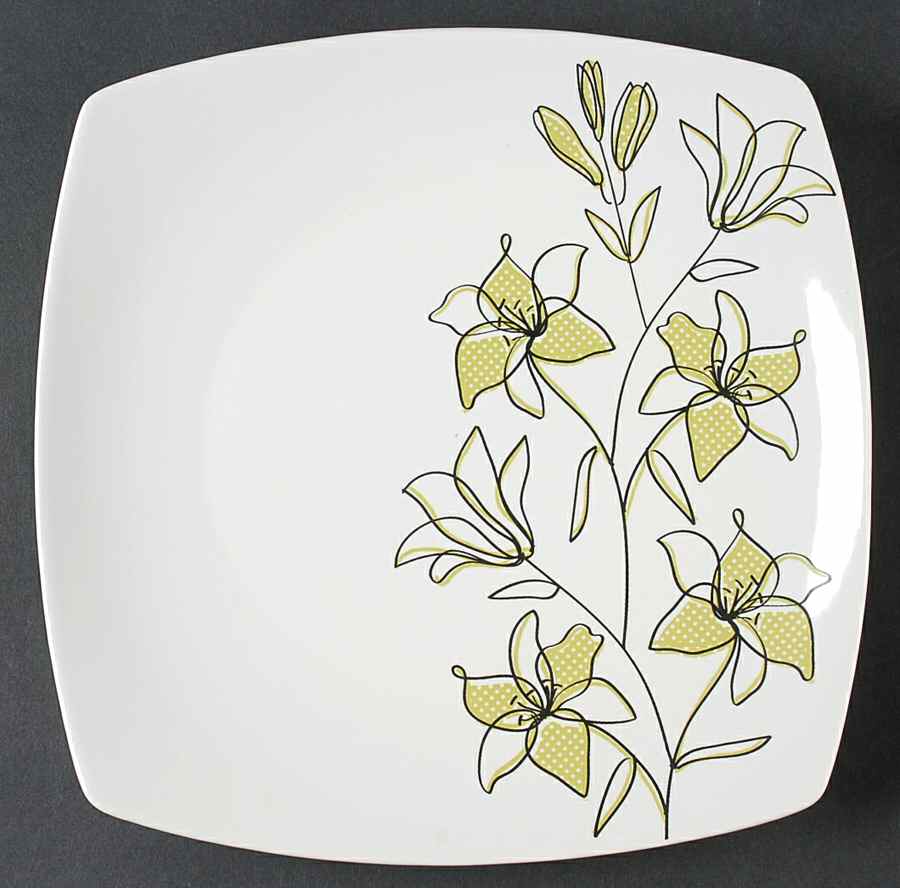 Lily Blossoms Dinner Plate by Coventry (PTS)-1
