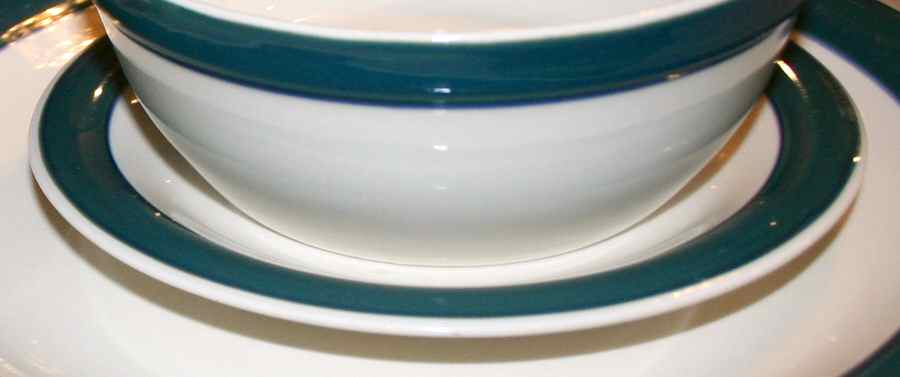 C4R2 Saucer by Crofton-1