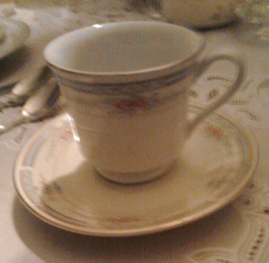 CX512 Footed Cup & Saucer Set by China (Made in China)-1