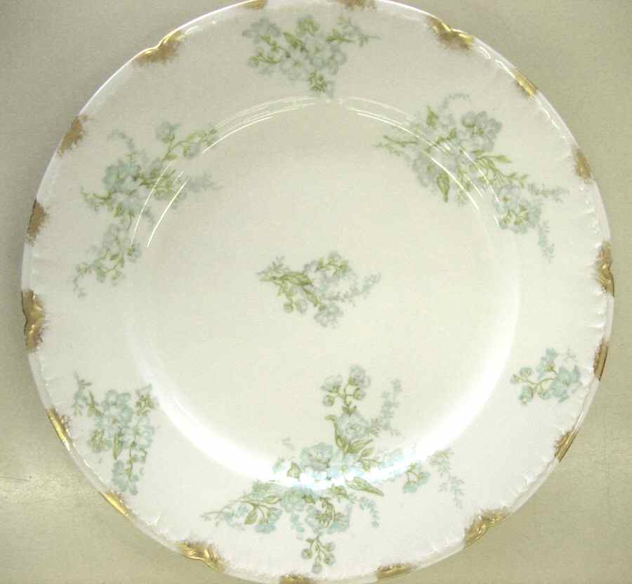CHF1550 Dinner Plate by Charles Field Haviland-1