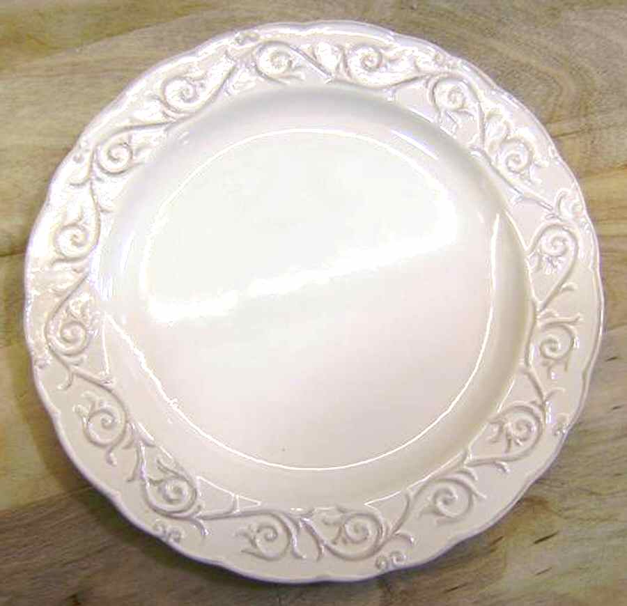 HOQ18 White Dinner Plate by Home Essentials-1