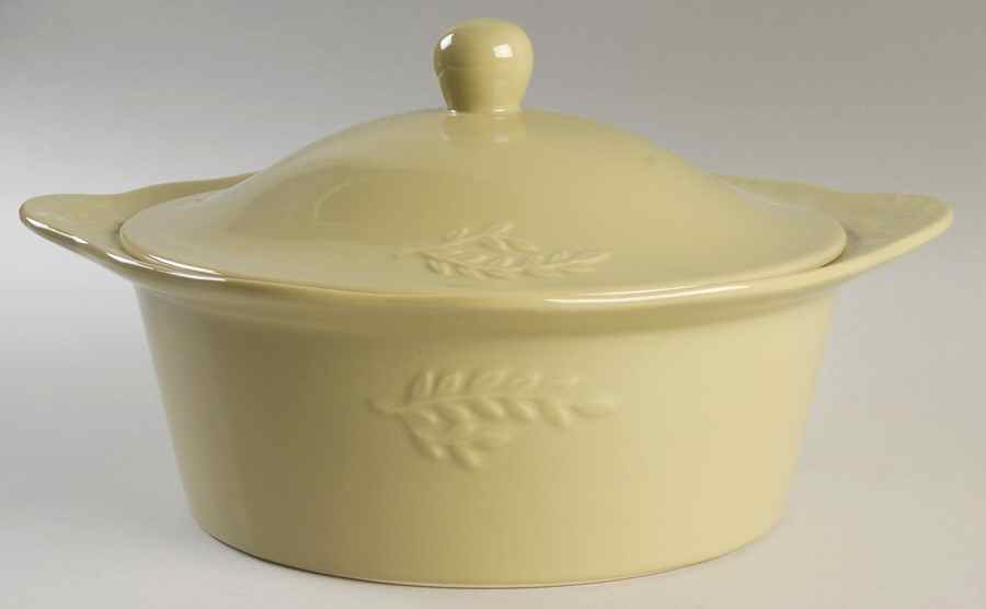 Cuisineware Green (Embossed Leaves) 2 Qt Round Covered Casserole by Certified International-1