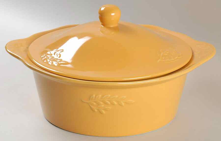 Cuisineware Gold (Embossed Leaves) 2 Qt Round Covered Casserole by Certified International-1